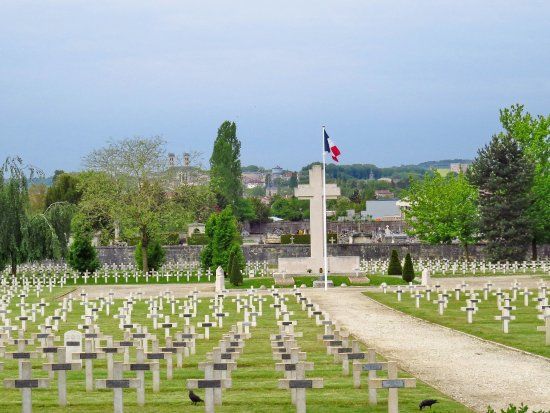 la nécropole nationale de Faubourg-Pavé