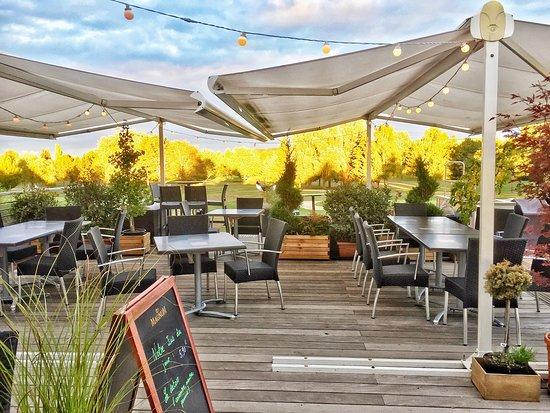Garden Restaurant & Bar
