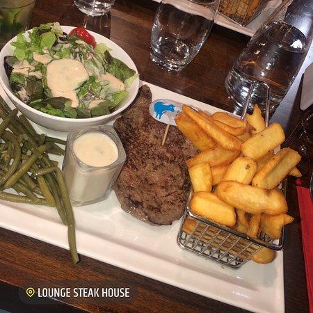 Lounge Steak House
