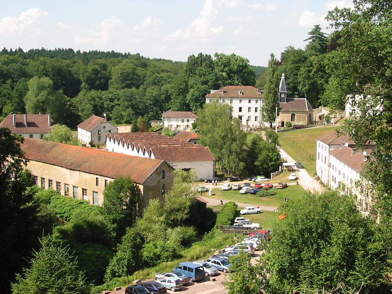 manufacture royale de Bains-les-Bains