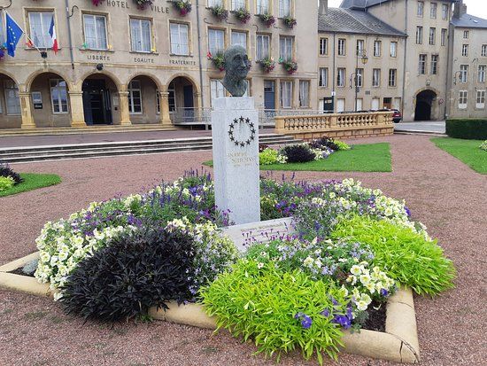 Le buste de Robert Schuman